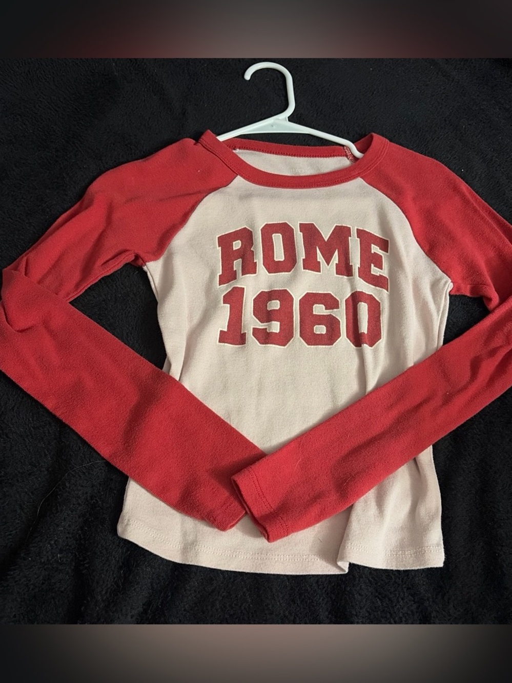 Red & light pink 'Rome 1960' Long-Sleeve Top